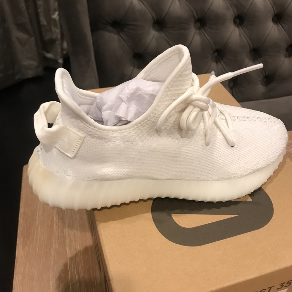 Men’s Yeezy Boost 350 V2